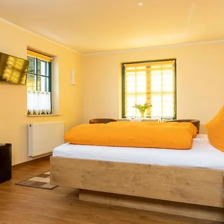 Kraeutermuehlenhof Maison d'hôtes 3*