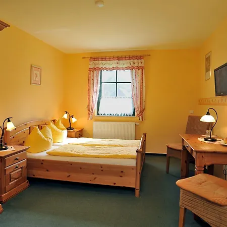 Guest house Krautermuhlenhof Burg 3*