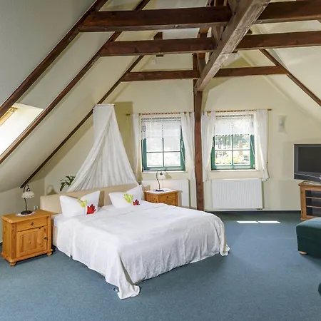 Kraeutermuehlenhof Maison d'hôtes 3*