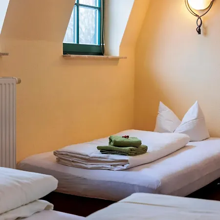 Guest house Krautermuhlenhof Burg