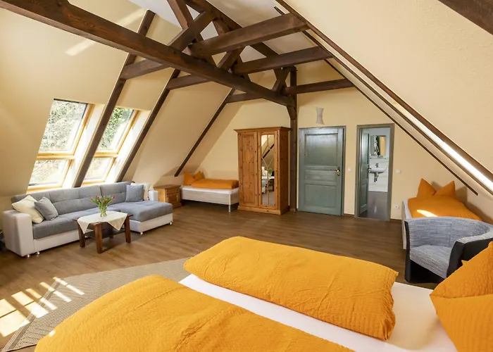 Konukevi Kraeutermuehlenhof 3*